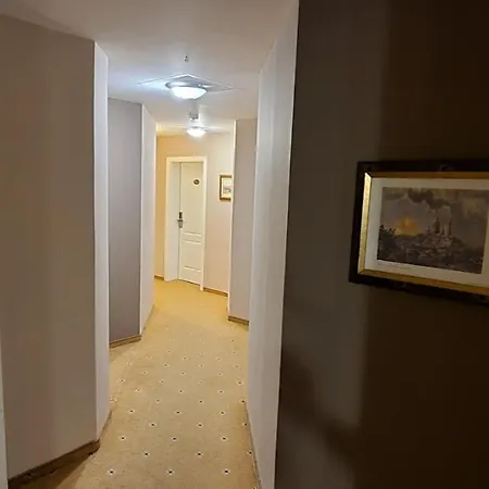 Hotel Bluebell 4*